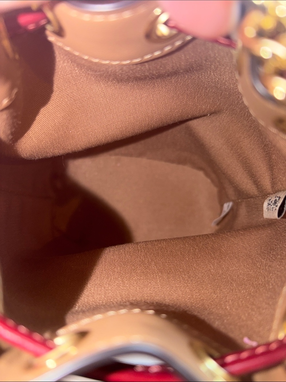 Coach mini signature cherry bucket bag - Picture 6 of 7